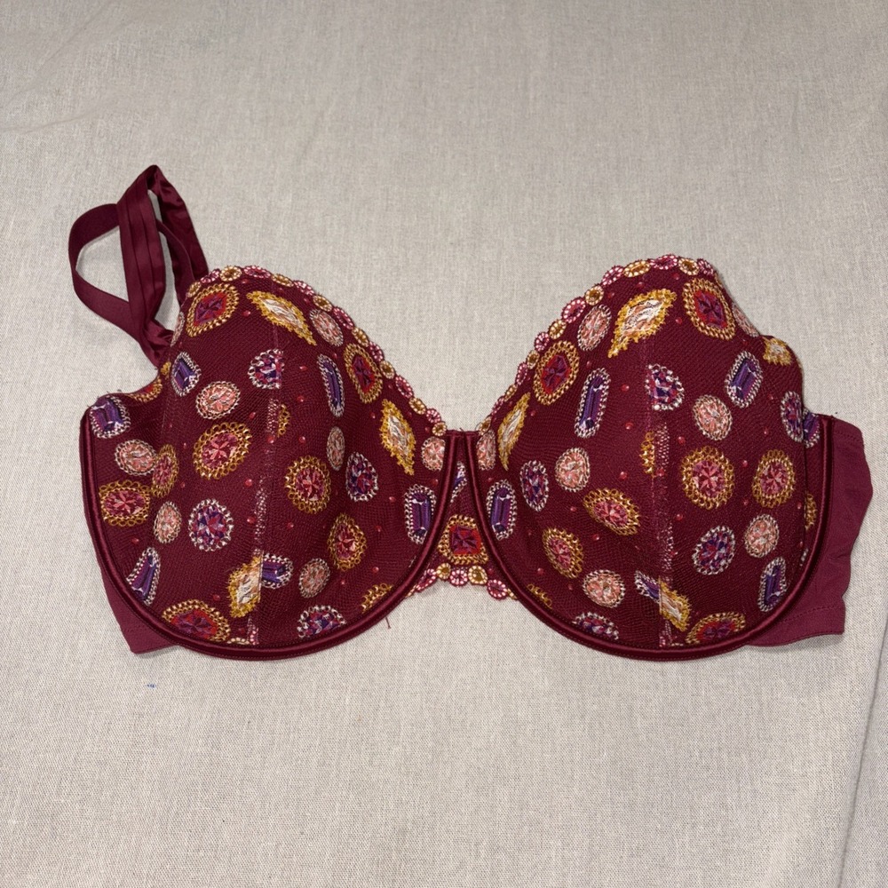 Adore Me Dianna Novelty Pink Bra Size 42H Balconette Wine Red Jewels Print Wired